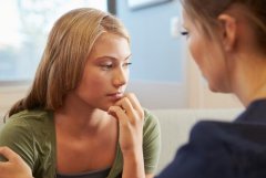 Signs of Teenage Psychological Crisis: A Guide for Parents